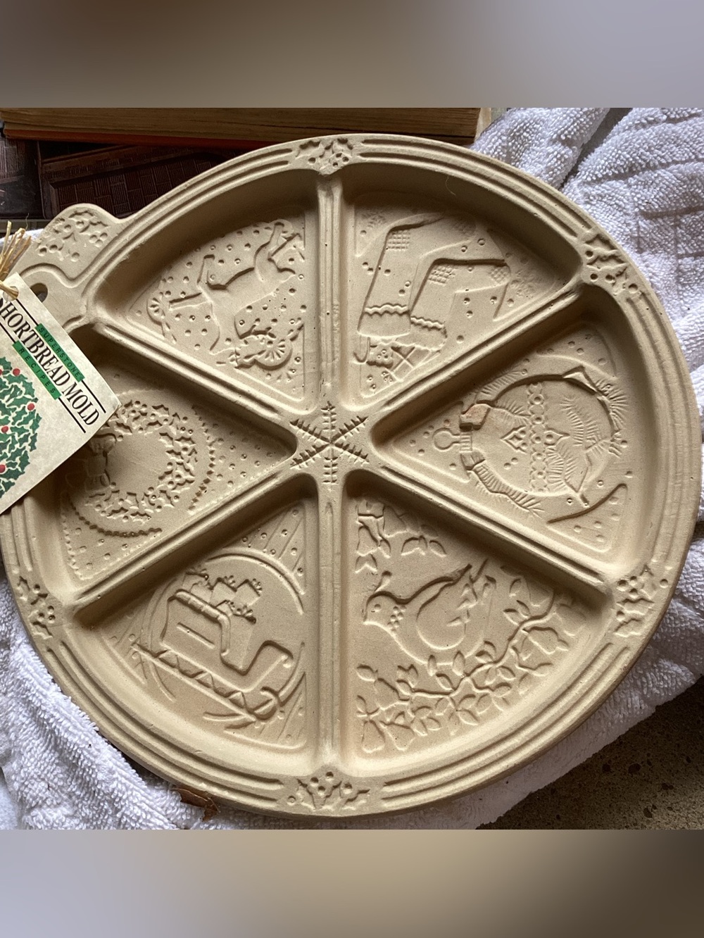 Vintage Sassafras Christmas Superstone Shortbread Cookie Mold 1992 USA Stoneware